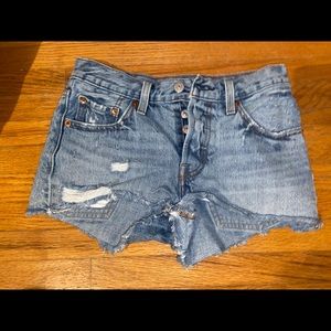 Levi shorts